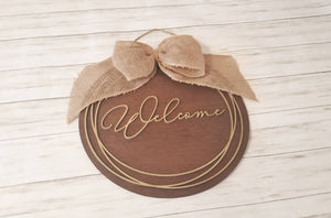 Welcome sign door hanger