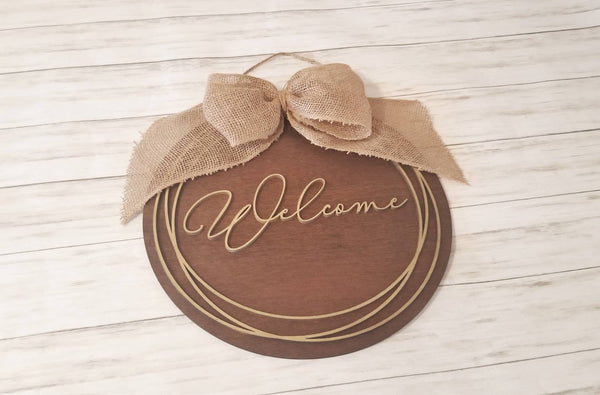 Welcome sign door hanger